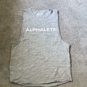 Alphalete camo tank top